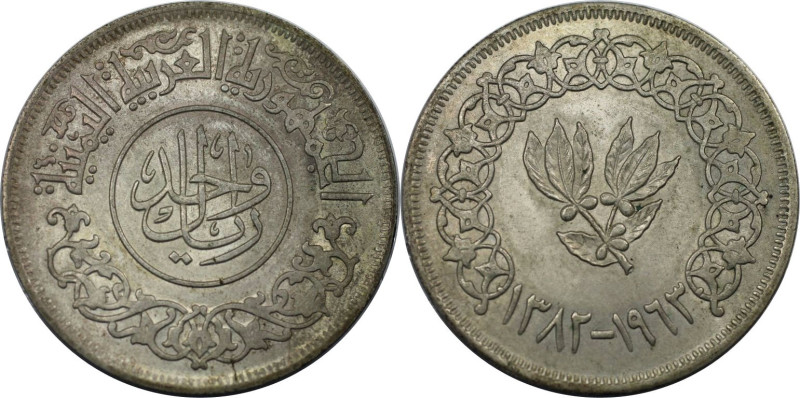 Weltmünzen und Medaillen, Jemen / Yemen. 1 Riyal 1963. 19,75 g. 0.720 Silber. 0....