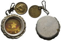 Reliquiario a Medaglione da Studio e Medaglietta votiva

BB+

SPEDIZIONE SOLO IN ITALIA - SHIPPING ONLY IN ITALY