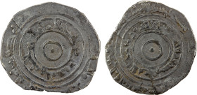 FATIMID: al-'Aziz, 975-996, AR 1/2 dirham (1.23g), Misr, AH3(7)1, A-705, some marginal weakness, VF.

Estimate: USD 200 - 250