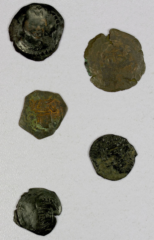 SOGDIANA: LOT of 5 unidentified copper cash pieces (1) facing bust, similar to S...