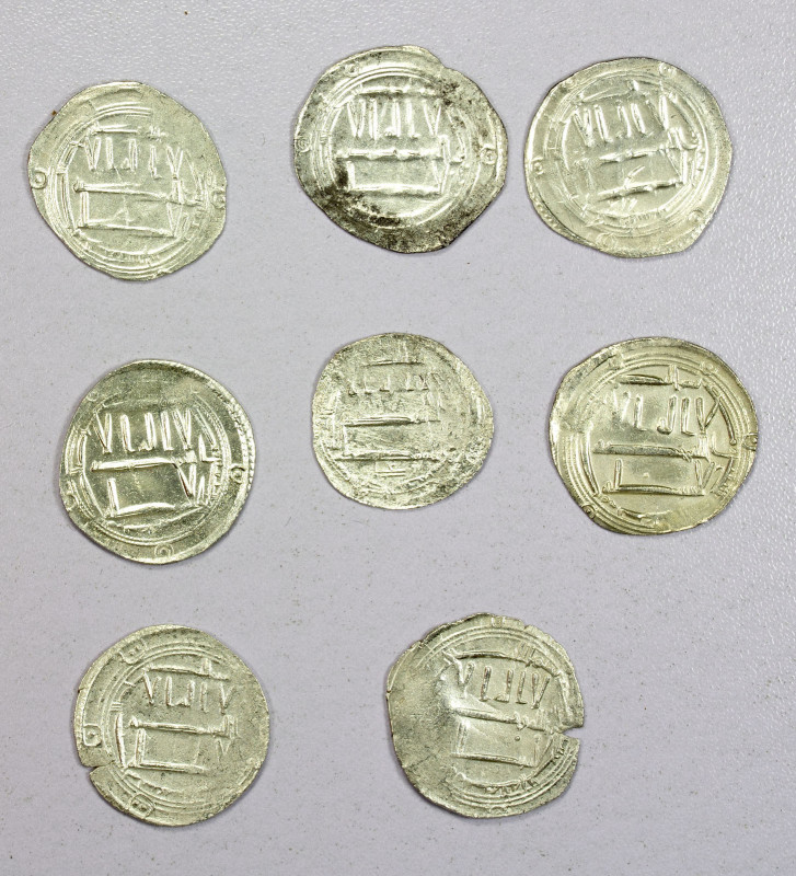 IDRISID: LOT of 8 silver dirhams, all from the Tudgha mint: including Idrisid: I...