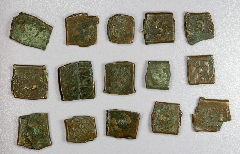 CIVIC COPPER: LOT of 15 copper fulus, Qandahar mint, type A-3253, Va-9, two fish...