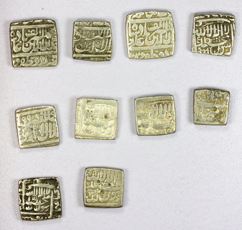 MUGHAL: Akbar I, 1556-1605, LOT of 10 square rupees, all with Hijri dated, inclu...