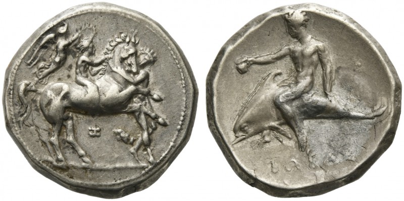 Apulia, Tarentum, Nomos, ca. 340-332 BC; AR (g 7,90; mm 21; h 12); Horseman gall...