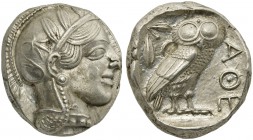 Attica, Athens, Tetradrachm, after 449 BC; AR (g 17,20; mm 23; h 6); Head of Athena r., wearing crested Attic helmet decorated with three olive leaves...