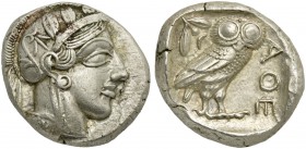 Attica, Athens, Tetradrachm, after 449 BC; AR (g 17,24; mm 24; h 3); Head of Athena r., wearing crested Attic helmet decorated with three olive leaves...