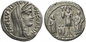 L. Aemilius Lepidus Paullus, Denarius, Rome, 62 BC; AR (g 3,80; mm 18; h 5); Head of Concordia r., wearing veil and diadem; on l., PAVLLVS LEPIDVS; on...