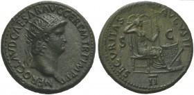 Nero (54-68), Dupondius, Rome, ca. AD 64; AE (g 15,30; mm 30; h 6); NERO CLAVD CAESAR AVG GER PM TR P IMP P P, radiate head r., Rv. SECVRITAS - AVGVST...