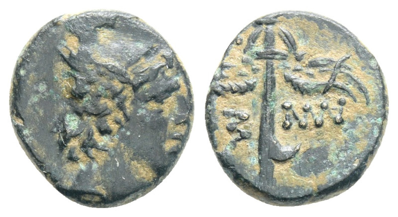 PONTOS, Amisos. Circa 110-100 BC. Æ Struck under Mithradates VI. 2,5 g. 13,9 mm....