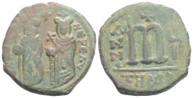 BYZANZ
Phocas, 602-610 AE-Follis 604/605 (= Jahr 3) Theupolis (Antiochia) 9,3 g. 21,1 mm.