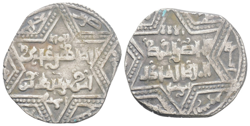 Islamic medieval silver Coins, .2,8 g. 21,9 mm.