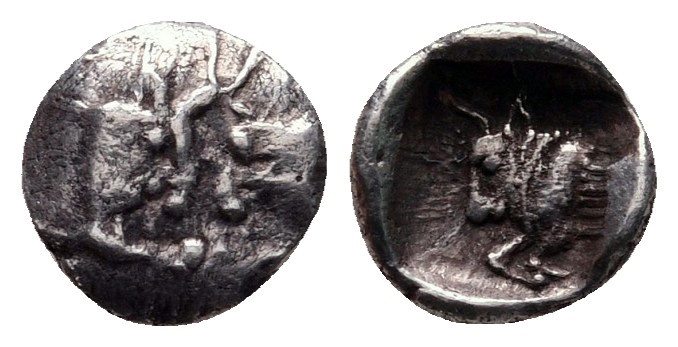 Cilicia. Uncertain mint circa 450-400 BC. 
Tetartemorion AR

7 mm, 0,21 g

...