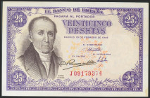 25 Pesetas. 19 de Febrero de 1946. Serie J. (Edifil 2021: 450a). Apresto original. EBC++.
