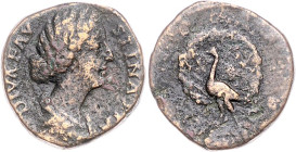 Römische Münzen. 
Kaiserzeit. 
Faustina Minor (Gattin des Marc Aurel, † 176). Diva Faustina, Sesterz, 21,92 g, DIVA FAVSTINA PIA, drap. Bü. re./Pfau...