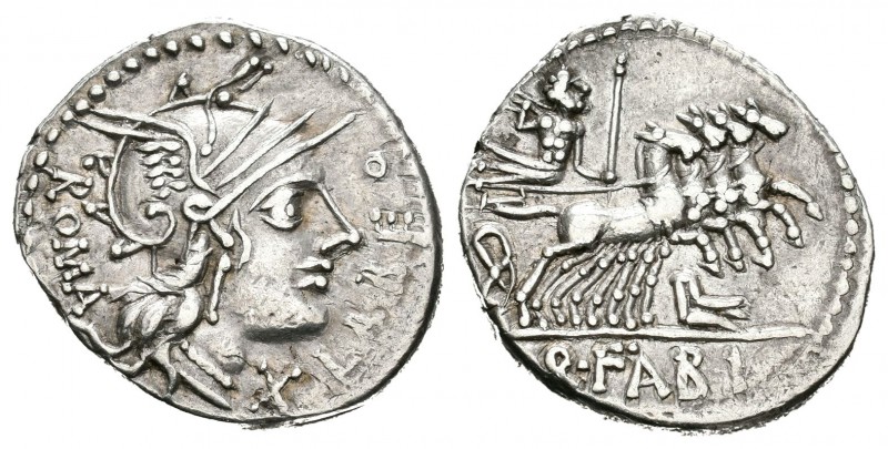 Fabia. Denario. 124 a.C. Norte de Italia. (Ffc-698). Anv.: Cabeza de Roma a dere...