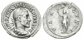 Maximino I. Denario. 235-6 d.C. Roma. (Spink-8310). (Ric-12). Rev.: PAX AVGVSTI. Ag. 2,70 g. MBC. Est...35,00.