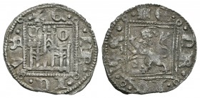 Reino de Castilla y León. Enrique II (1368-1379). Novén. Córdoba. (Abm-495). (Bautista-677). Ve. 0,75 g. Con C y O encima del castillo y florón delant...