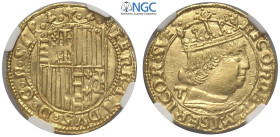 Napoli, Ferdinando I d'Aragona (1458-1494), Ducato, Rara MIR-64/8 Fr-819 Au mm 22 g 3,50 alta conservazione, in Slab NGC MS62