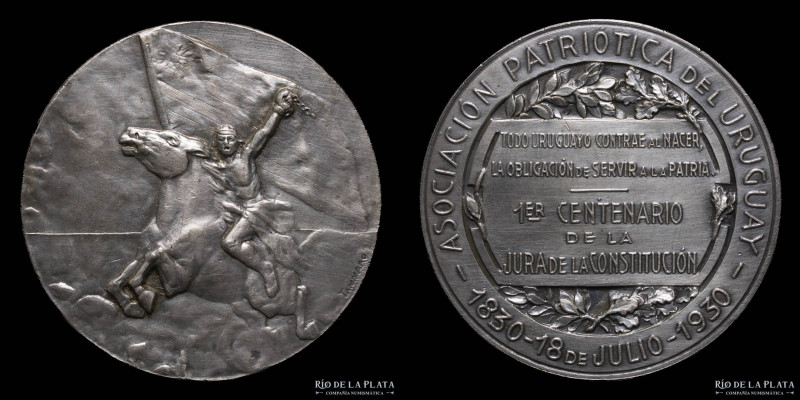 Uruguay. 1930. Asociación Patriótica. Centenario Constitucional. Plateado; 50mm;...