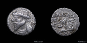 Kings of Elymais. Kamnaskires V (54-32BC) AR Hemidrachm