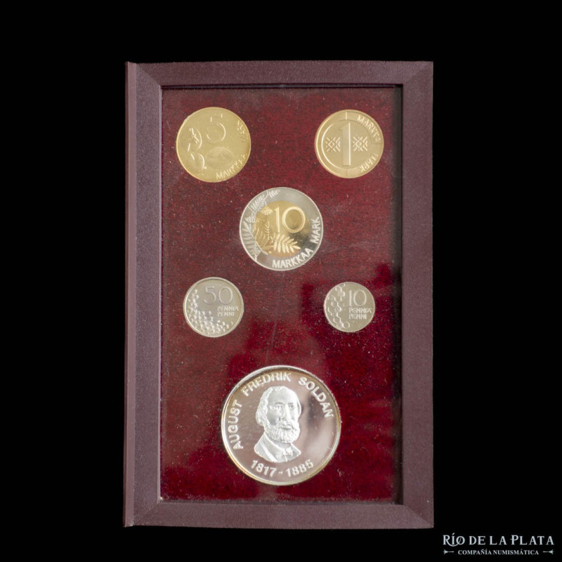 Finlandia. 1994. Mint Set. 6 Piezas. Incluye plata y escasas. En estuche plástic...