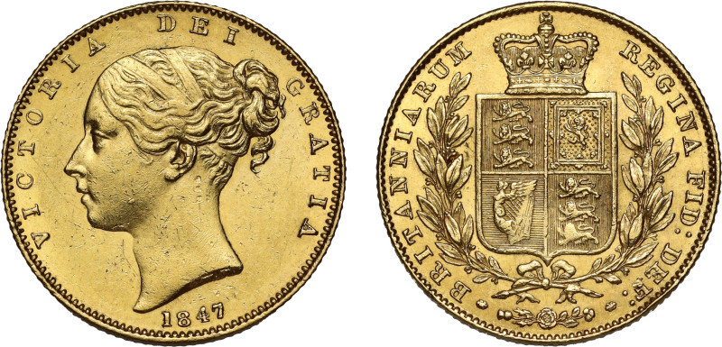 Victoria (1837-1901), gold Sovereign, 1847, first young filleted head left, W.W....