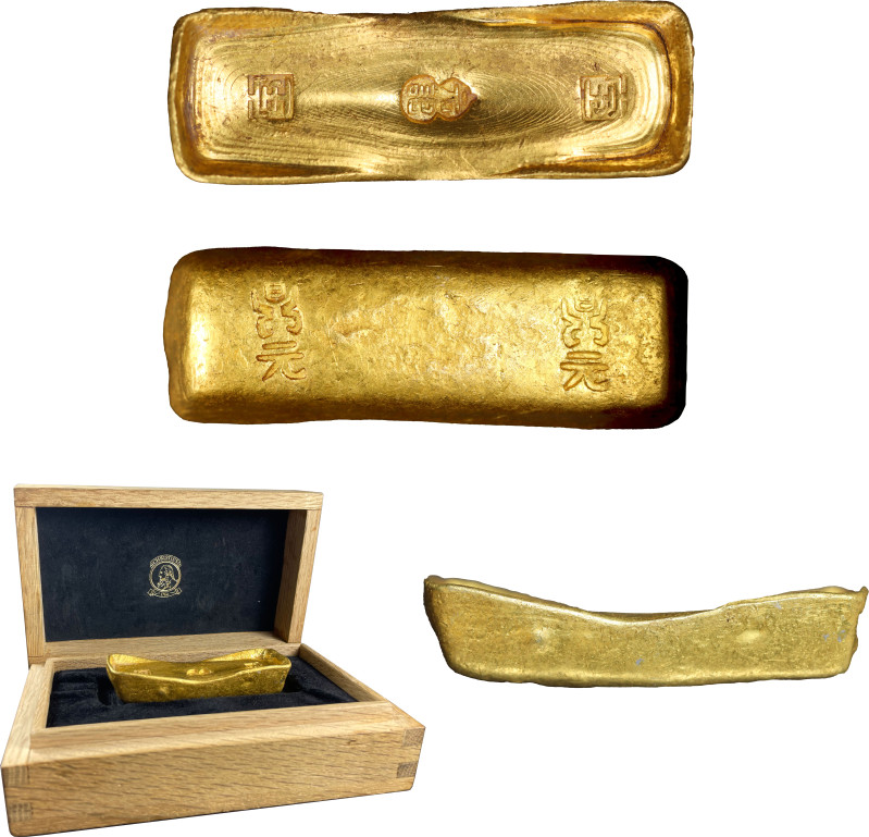 China, Qing Dynasty, Sycee gold Ingot from the Nanking shipwreck, c. 1750, cast ...