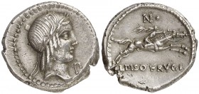 (90-89 a.C.). Gens Calpurnia. Denario. (Craw. 340/1) (FFC. 303). 3,95 g. Muy bella. EBC+.