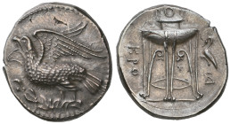 ‡ Italy, Bruttium, Croton, stater, c. 350-300 BC, eagle with spread wings standing left on olive branch, rev., ΚΡΟ, tripod with volutes beneath the bo...