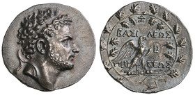‡ Kings of Macedon, Perseus (178-168 BC), tetradrachm (heavy weight), diademed head right, rev., ΒΑΣΙΛΕΩΣ ΠΕΡΣΕΩΣ, eagle standing right on thunderbolt...