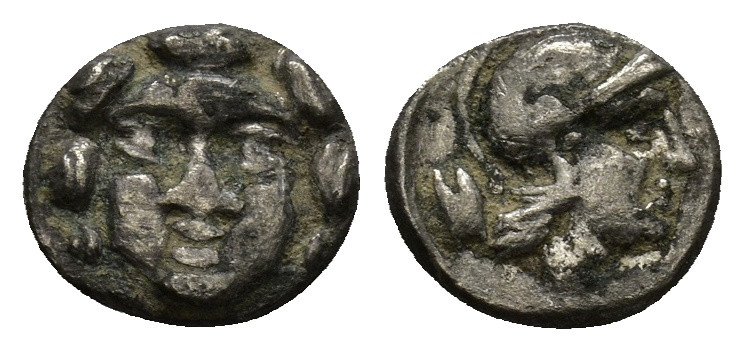 Pisidia. Selge circa 350-300 BC. Obol AR (9mm, 0.7 g) Gorgoneion / Head of Athen...