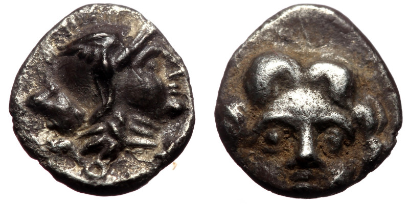 Obol AR
Pisidia, Selge, third century BC, Gorgoneion / Helmeted head of Athena ...