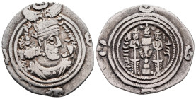 Drachm AR
Sasanian Kingdom, NAL (Narmashir) mint, Khusro II AD 591-628, dated 25 (AD 614/15)
27 mm, 2,69 g