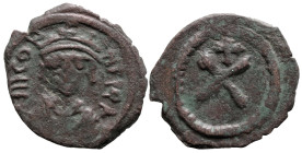 Byzantine
Tiberius II Constantine (578-582 AD). Constantinople mint.
AE Decanummium (19.2mm 2.13g)