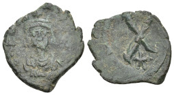 Byzantine
Phocas (602-610 AD). Constantinople
AE Decanummium (18.9mm 2.18g)