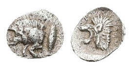 Mysia, Kyzikos. AR Tetartemorion, 0.16 g 6.84 mm. 5th century BC.