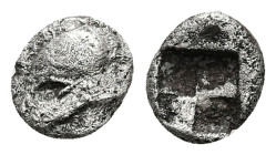 Ionia, Uncertain mint. AR Obol, 0.65 g 8.60 mm. 5th century BC.