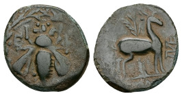 Ionia. Ephesos. Ae, 3.10 g 19.64 mm. Circa 202-133 BC.