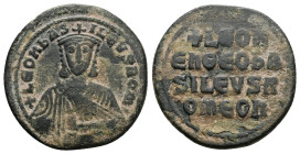 Leo VI the Wise, AD 886-912. AE, Follis. 8.14 g. 27.74 mm. Constantinople.