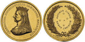 Victoria 1837-1901 
Médaille en or, International Exhibition, Melbourne 1888, AU 45.90 g. 38 mm opus Stokes & Martin. E.DIENST sur la tranche
Avers : ...