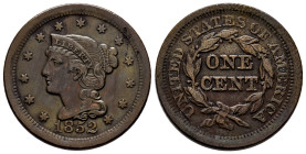 U.S. Coins. Braided Hair Cents. 1 cent. 1852. Philadelphia. Ae. 10,57 g. VF. Est...80,00. 

Spanish Description: Estados Unidos. Braided Hair Cents....