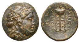 Greek Coins
SELEUKID KINGDOM. Antiochos II Theos (261-246 BC). Ae. Sardeis.
Obv: Laureate head of Apollo right.
Rev: ΒΑΣΙΛΕΩΣ / ΑΝΤΙΟΧΟΥ.
Tripod. Cont...
