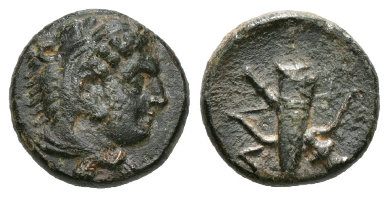 IONIA. Erythrai. Ae (Circa 400-375 BC).
Obv: Head of Herakles right, wearing lio...