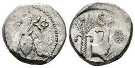 Greek Coins
IONIA. Ephesos. Tetradrachm (Circa 390-325 BC). Epinikos, magistrate.
Obv: Ε - Φ.
Bee.
Rev: EΠINIKOΣ.
Forepart of stag right, head le...