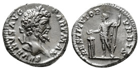SEPTIMIUS SEVERUS (193-211). Denarius. Rome.
Obv: SEVERVS AVG PART MAX.
Laureate head right.
Rev: RESTITVTOR VRBIS.
Septimius Severus standing left, h...