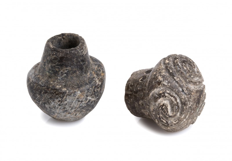Two Cycladic Miniature Pottery Pigment Jars
Early Cycladic I-II, Kampos phase (...