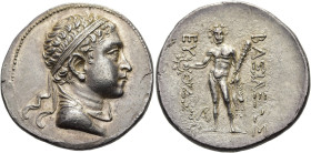 KÖNIGREICH BAKTRIEN. Euthydemos II., ca. 190 - 186 v. Chr. Euthydemos II., ca. 190 - 186 v. Chr. Tetradrachme ø 32mm (17.02g). Vs.: Drapierte Büste mi...