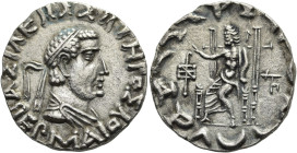INDO-SKYTHEN. KÖNIGREICH. Imitation nach Hermaios Soter. Imitation nach Hermaios Soter. Tetradrachme im indischen Gewichtsstandard ø 26mm (9.26g). ca....