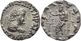 INDO-SKYTHEN. KÖNIGREICH. Imitation nach Hermaios Soter. Imitation nach Hermaios Soter. Billon-Tetradrachme im indischen Gewichtsstandard. ø 23mm (8.4...