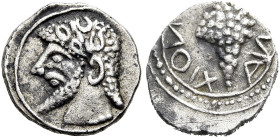 SIZILIEN. NAXOS. Litra ø 10mm (0.71g). 530 - 510 v. Chr. Vs.: Kopf des bärtigen Dionysos mit Efeukranz n. l. Rs.: NAXION, Weintraube. Cahn, Naxos S. 1...